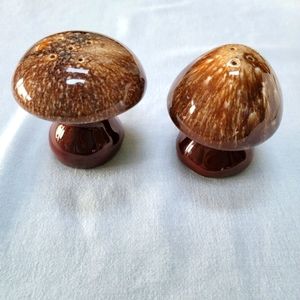 MCM Hull Pottery Brown Drip Mushroom Salt and Pepper Shakers
